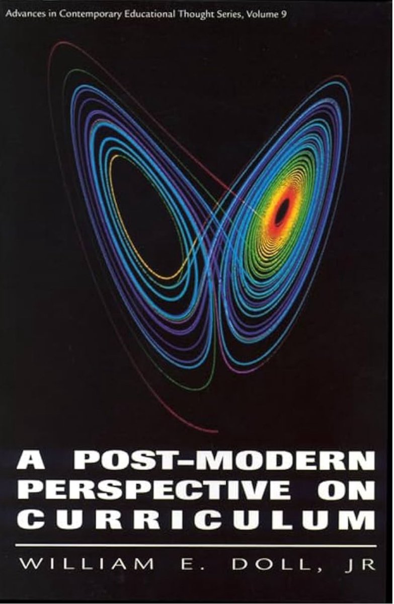 نظرية ويليام دول (William E. Doll, jr) للمنهج، كما طرحها في كتابه _A Post-Modern Perspective on Curriculum_ (1993)، تقوم على نقد حاد للمنهج الحديث، الذي وصفه بالقولبة، والخطية، والثبات. ويقابل ذلك بمنهج ما بعد الحداثة (Post-Modern #Curriculum)، الذي يراه: منفتحًا لا مغلقًا،