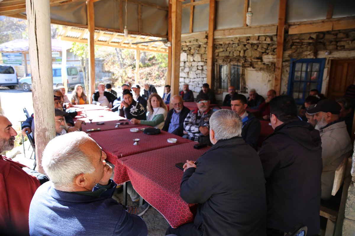 Dersim’de 16 Kasım tarihinde bileşeni olduğumuz Dersim Doğa, Yaşam ve Çevre Platformu tarafından "Talana ve ranta geçit vermeyeceğiz, Biz kazanacağız, yaşam kazanacak" sloganıyla düzenlenecek miting öncesi hazırlıklarımız da devam ediyor. 

Pülümür’e bağlı Kocatepe Köyü’nde;