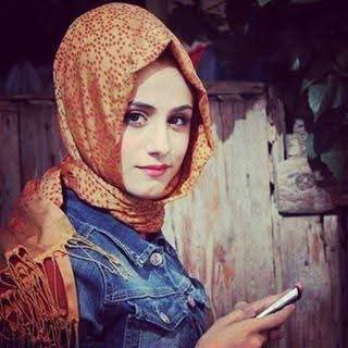 "İlim öğrenmek her Müslüman’a farzdır."
"Kapalıyım, güçlüyum, ilimle yürüyorum."
"Örtümle özgür, bilgimle güçlü."
"Bir öğretmenin gülüşü, bir çocuğun geleceğidir."
"Tesettürümle dimdik, sevgimle yürekteyim."
❤️ #MüslümanKadın
"Bilginin nuru, kalbin huzuruyla tamamlanır."
☪️📖