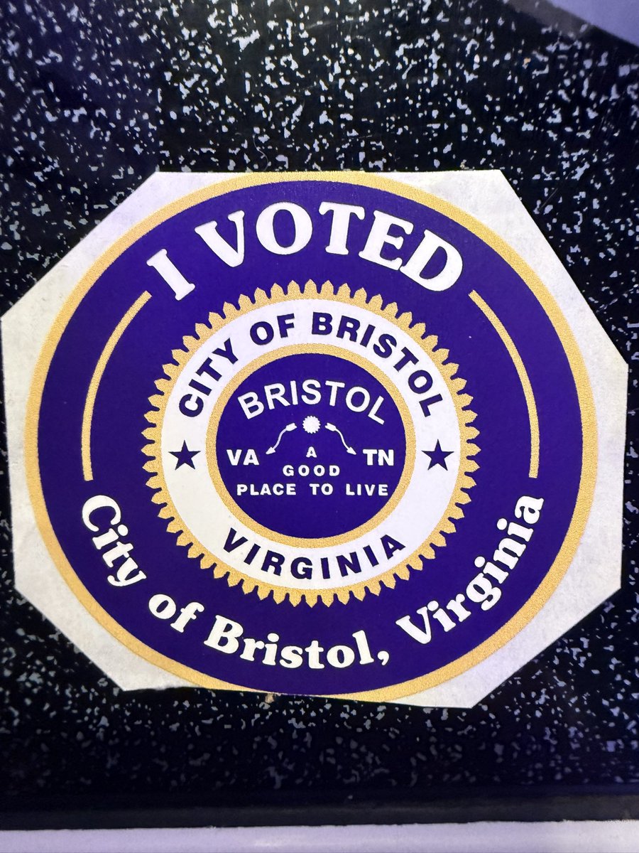 Can you guess who I voted for? 🇺🇸♥️🇺🇸🤍🇺🇸💙🇺🇸
