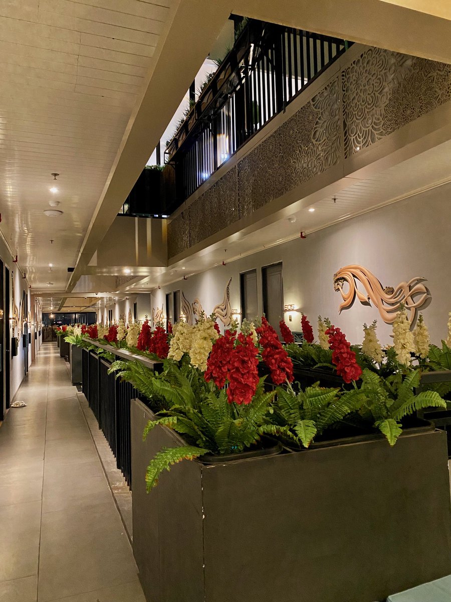 secdilaaa's tweet image. heloww surabayaa🥰