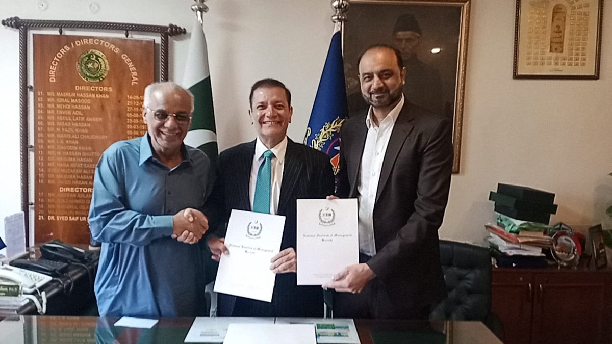DrSyedSaif's tweet image. To develop an Urban Forest 🌳 in National Institute of Public Administration (NIPA), Karachi, Pakistan, an MOU has been signed betweeen NIPA Karachi, Pakistan with Mr Murad Soni, Chief, Community Police Karachi (CPK) &amp;amp; Mr Razzaq Pardesi

#karachi 
#cpk 
#nipa