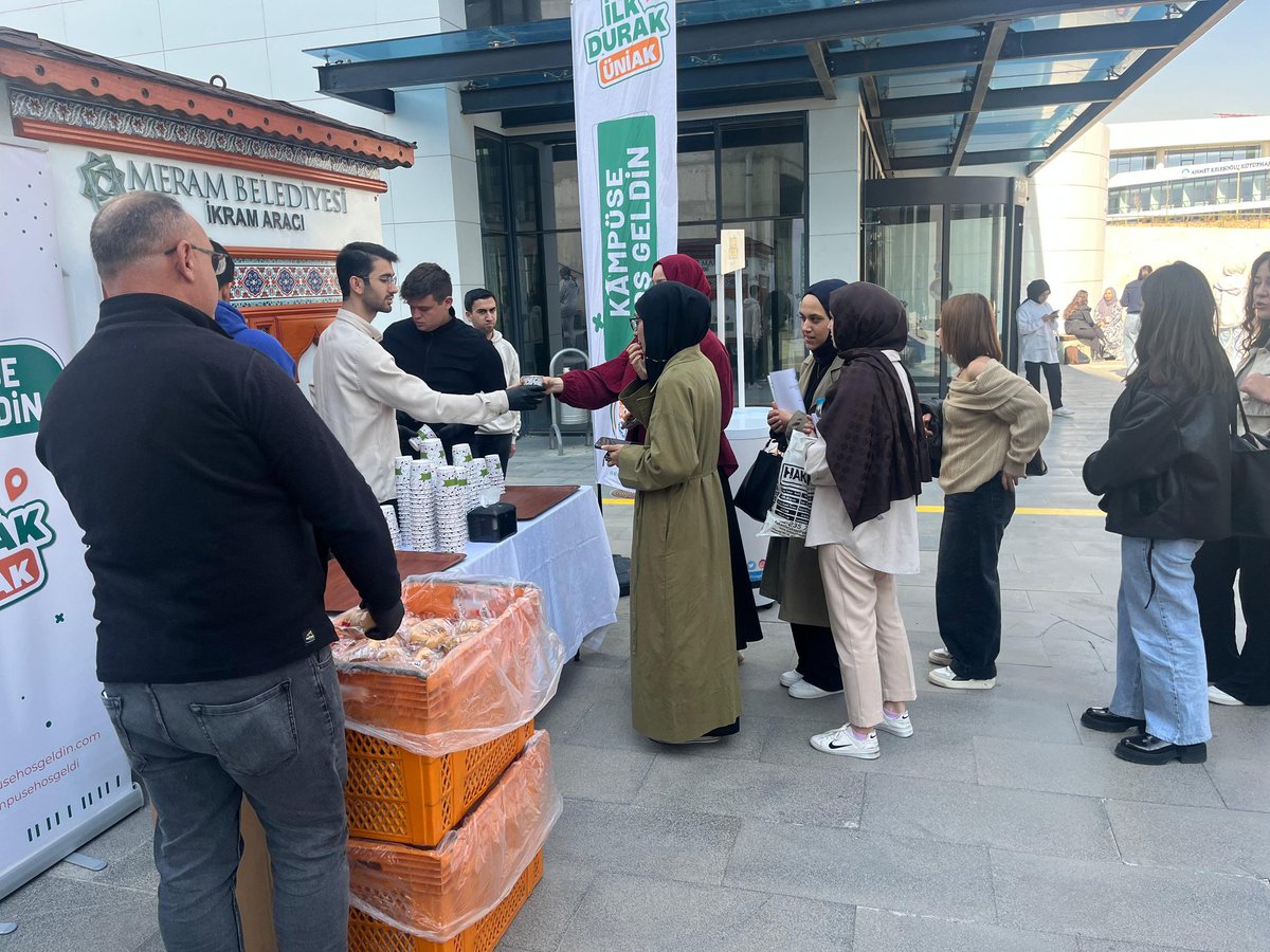 Ara Sınavlara Sıcak Çorba Molası😊

İl Üniversiteler Başkanımız <a href="/sabahattin_demr/">Sabahattin Demir</a> ‘in katılımı ile Necmettin Erbakan Üniversitesi’nde sınavlarına giren öğrencilere sıcak çorba ikramında bulunduk. 

Sınav Haftanda ÜniAK Yanında😎🚀