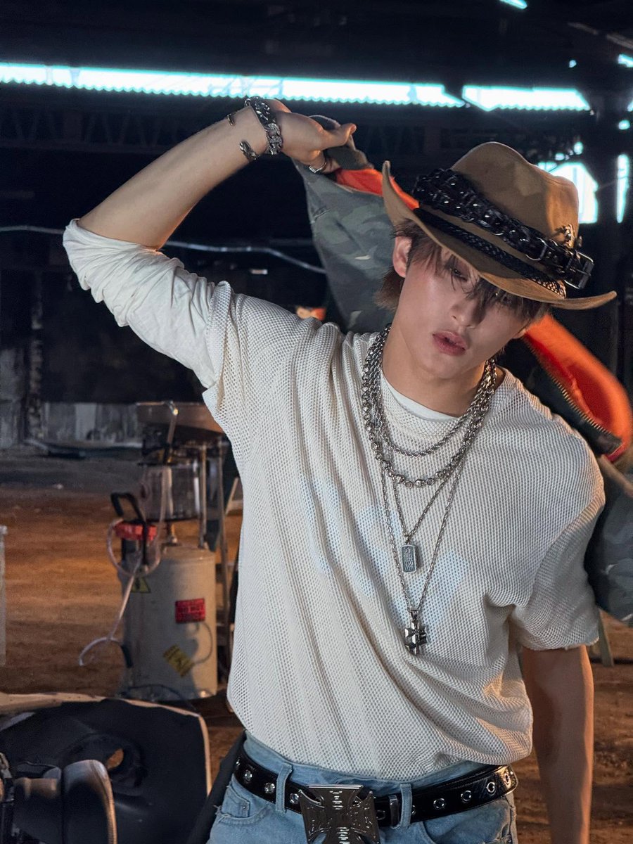 NCTDREAMCENTER's tweet image. 251104 #MARK Instagram (1)
instagram.com/p/DQoi_eriRhc

#NCTDREAM @NCTsmtown_DREAM