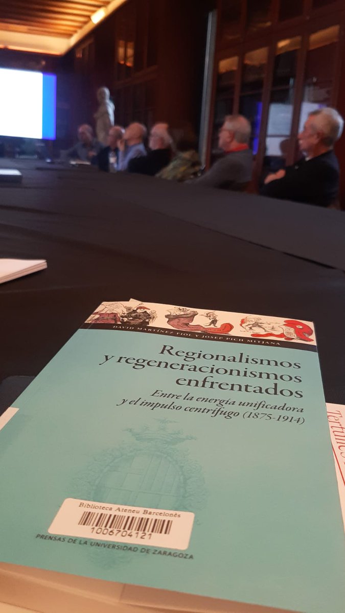 <a href="/josep_pm/">Josep PM</a>  i <a href="/davidmfiol/">David Martínez Fiol</a>  van enfrontar historiogràficament els regionalismes i els regeneracionismes a l' <a href="/AteneuBCN/">Ateneu Barcelonès</a>