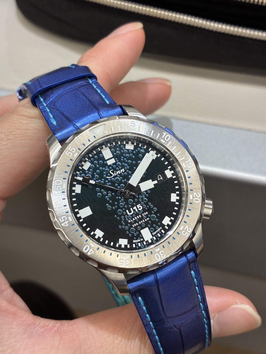 くろきんさん on X