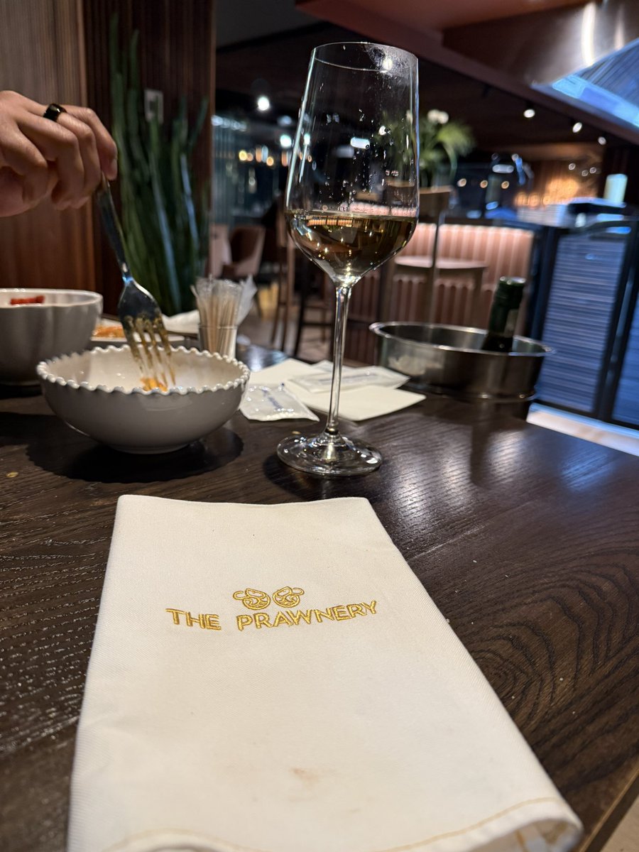 dathomoru's tweet image. Pride Night with my boy