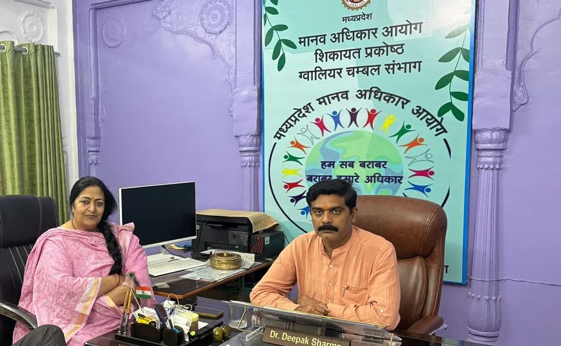 dsdeepaksharm11's tweet image. आदरणीय एडवोकेट श्रीमती गायत्री राजे जी सुर्वे को जन्मदिन की बहुत-बहुत ढेर सारी शुभकामनाएं🎂💐🙏🏻