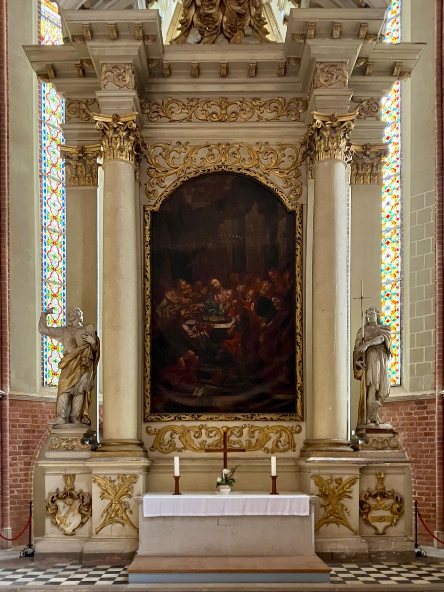 Das kath. #Priesteramt und die exklusiven Eignungskriterien werden aus dem NT begründet. Das #Urchristentum war aber #inklusiv. Erst später setzte sich die patriarchale Struktur durch und wurde religiös legitimiert:
t1p.de/vfa7b
#Feministischetheologie #kirchenreform