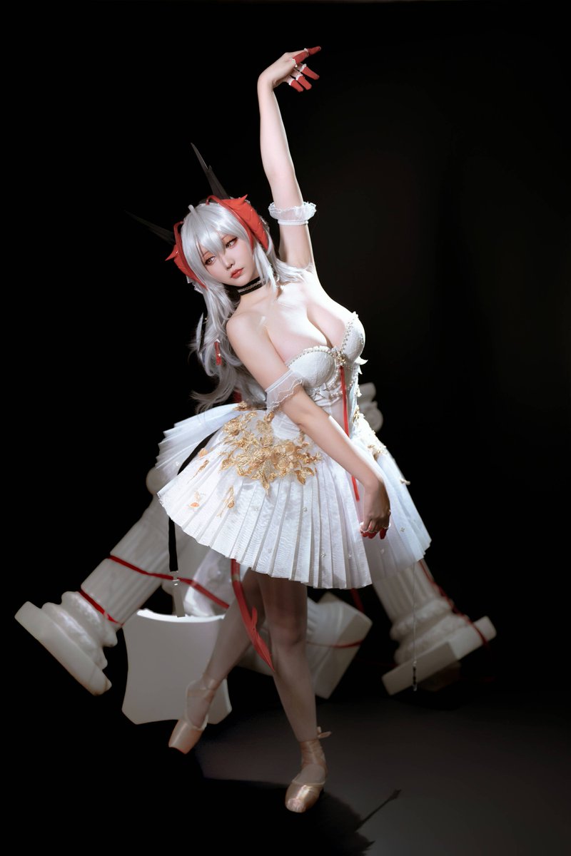 💃 

#cosplay #hoshilily #BALANCE