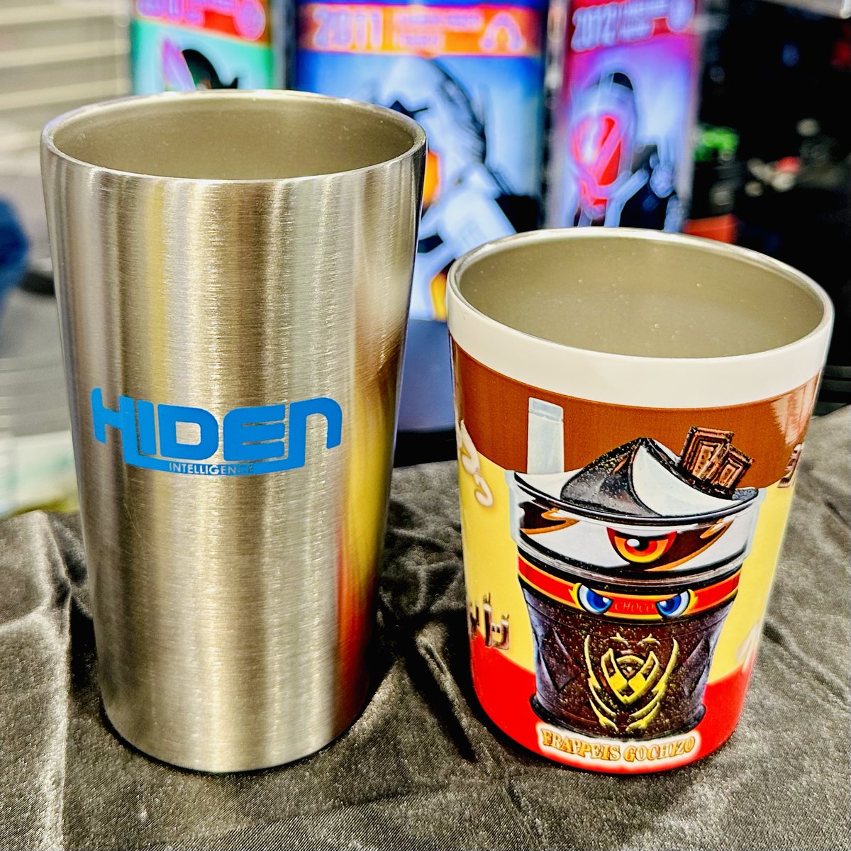 ステンレス製　変形十二面体　オブジェ アーク・カラヤン広場の滝前に設置する高さ約2mの「正十二面体