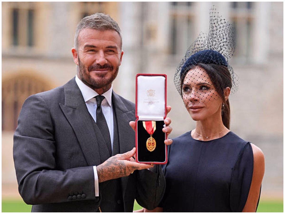Congratulations Sir David Beckham, knighted today by The King at Windsor Castle 👏👏👏 

Sir David and Lady Victoria Beckham!