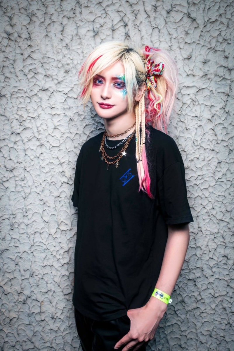 Azavana Ashmaze. 詩結 チェキ 26点 Ashmaze. 詩結 チェキ - メルカリ