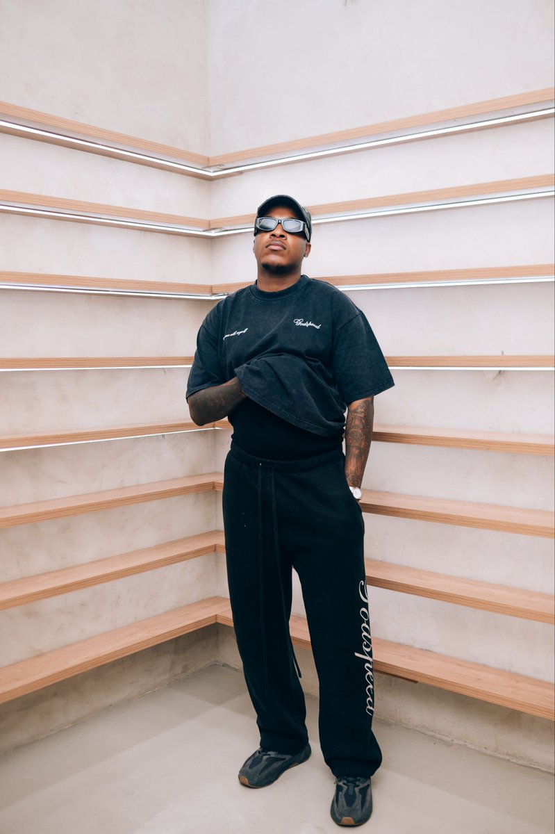 NATIONAL TREASURE 🐕⚡️🇿🇦 tweet media