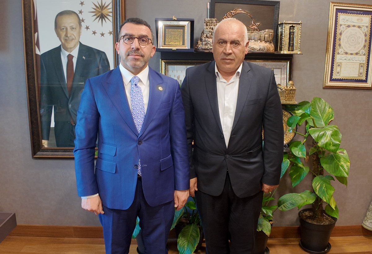 📍 TBMM

Gazi Meclis'imizde bizleri ziyaret eden;
▪️ Fatih Burulday,
▪️ Hüseyin Can Polat,
▪️ Kağızman Tomruktaş Köyü Muhtarımız Hakan Yaşar,
▪️ Necip Tunç,
▪️ Erol Tunç,
▪️ İsmet Demir,
▪️ Muhammet Emin Ekinci'ye nazik ziyaretleri için teşekkür ediyorum.