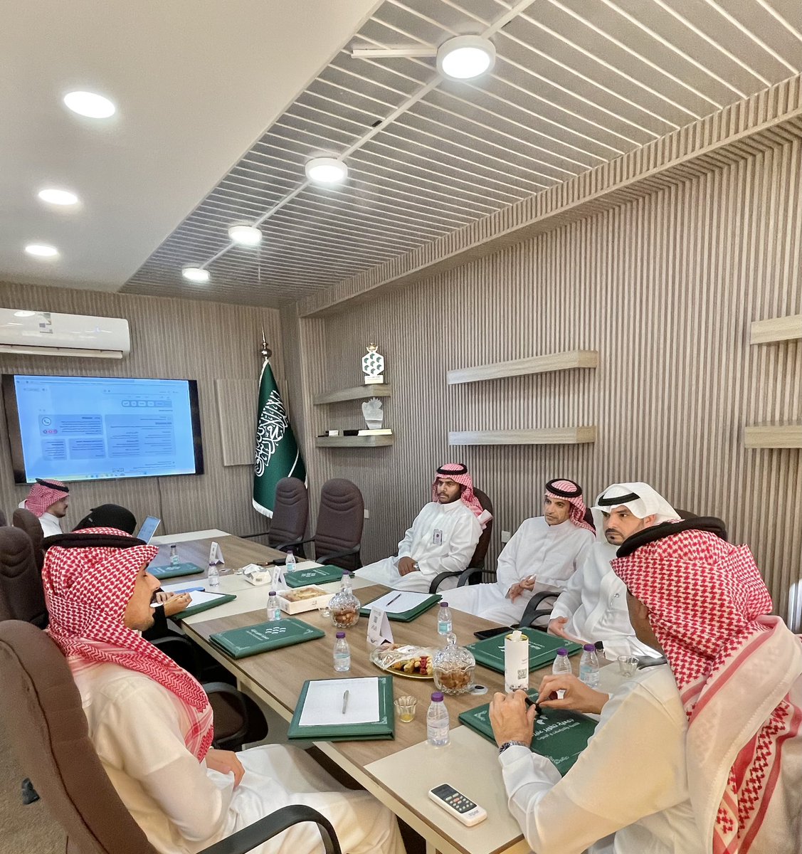 جمعية تطوير عنيزة للتنمية والدراسات والبحوث tweet media