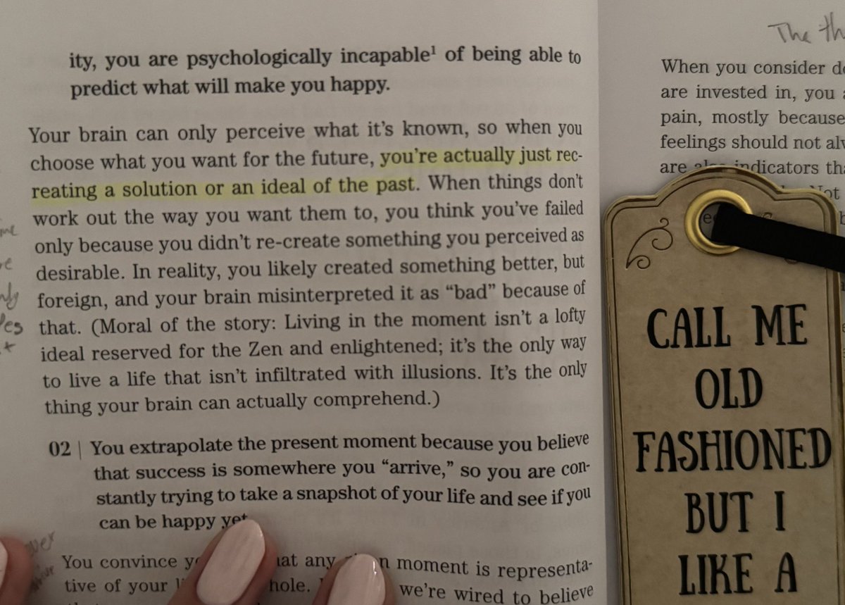 فكره ان عقولنا ماتقدر تتخيل المستقبل الا عن طريق اعاده صياغه افكار وتجارب قديمه 
يعني احنا ما نقدر نخلق فكره جديده نتخيلها 
كل الافكار اللي تجينا عن طريق
“recreate or reshape the past”

يعني مثلاً عقلي ما يقدر يتخيل فكره السعاده الا بناءً على تجارب و مواقف مر فيها