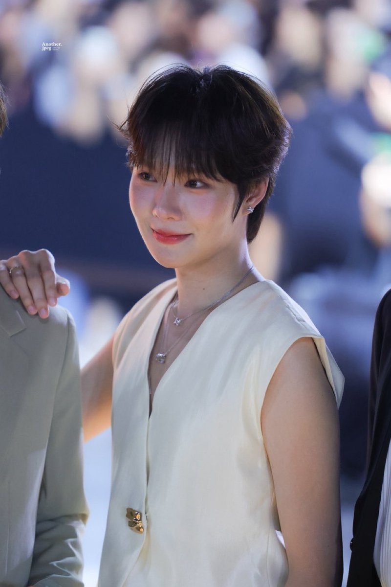 jimluvsohm's tweet image. diva besties who slay together, stay together 🐈‍⬛💕🐇

#ohmkrit #nampingster