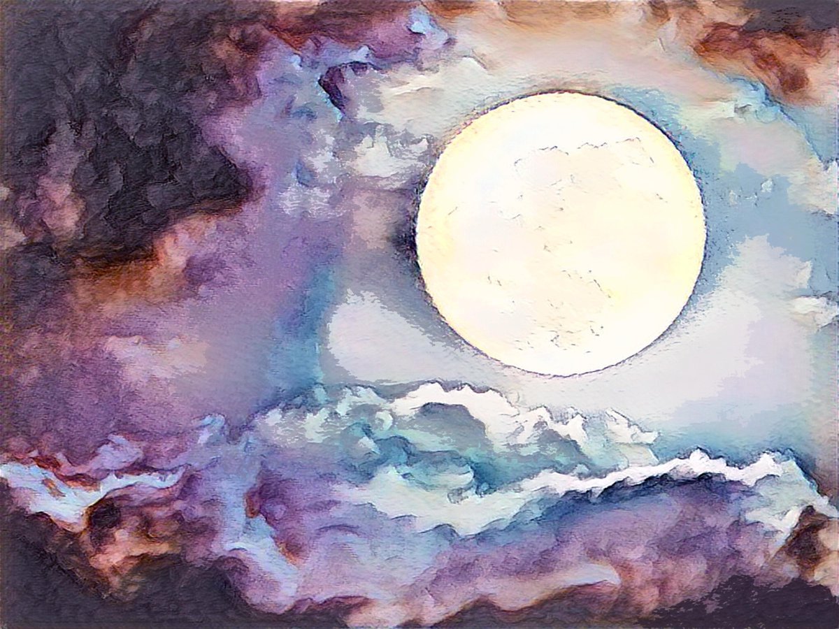 RuthMcDonald1's tweet photo. Look out for the full moon tonight it is also a supermoon - hopefully the clouds will clear and allow us to see it in all its glory
#supermmon #fullmoon #novembersupermoon https://t.co/6r0psjD2JZ