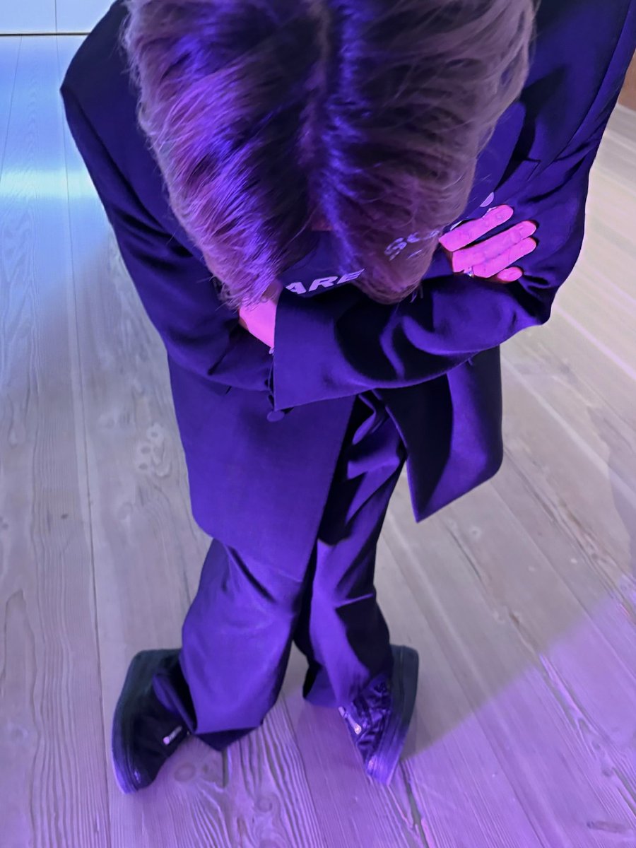 senga_beautych's tweet photo. 📸 off shot 🇬🇧

↑ON😼
🫠OFF↓

サーチ・ギャラリー個展+ロンドンで過ごすOFFに密着した動画は、12月上旬公開予定です✨

お楽しみに🩵

#いつもココロに千ちゅーぶ https://t.co/TrEicV0tZv
