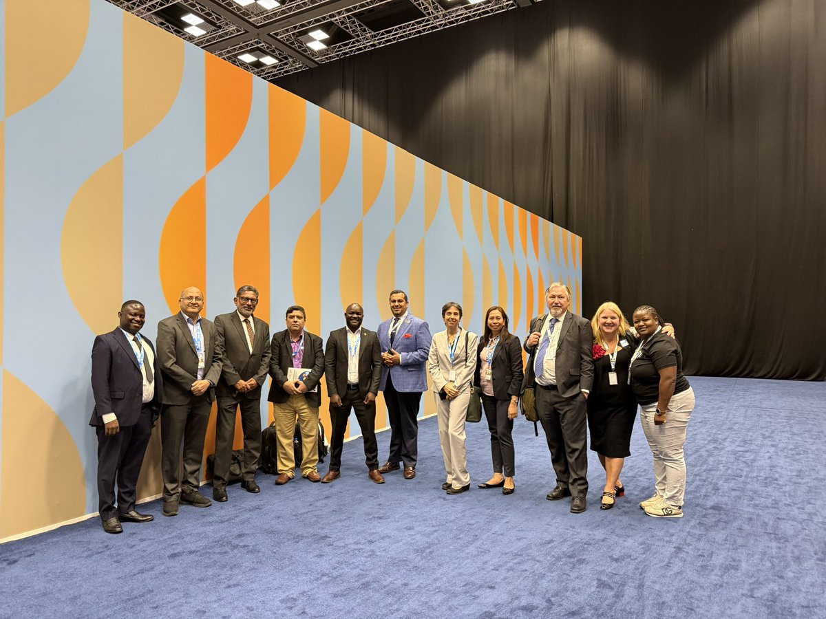 AgeingAcf's tweet photo. #WSSD2 #DOHA https://t.co/IHfqx41WFd