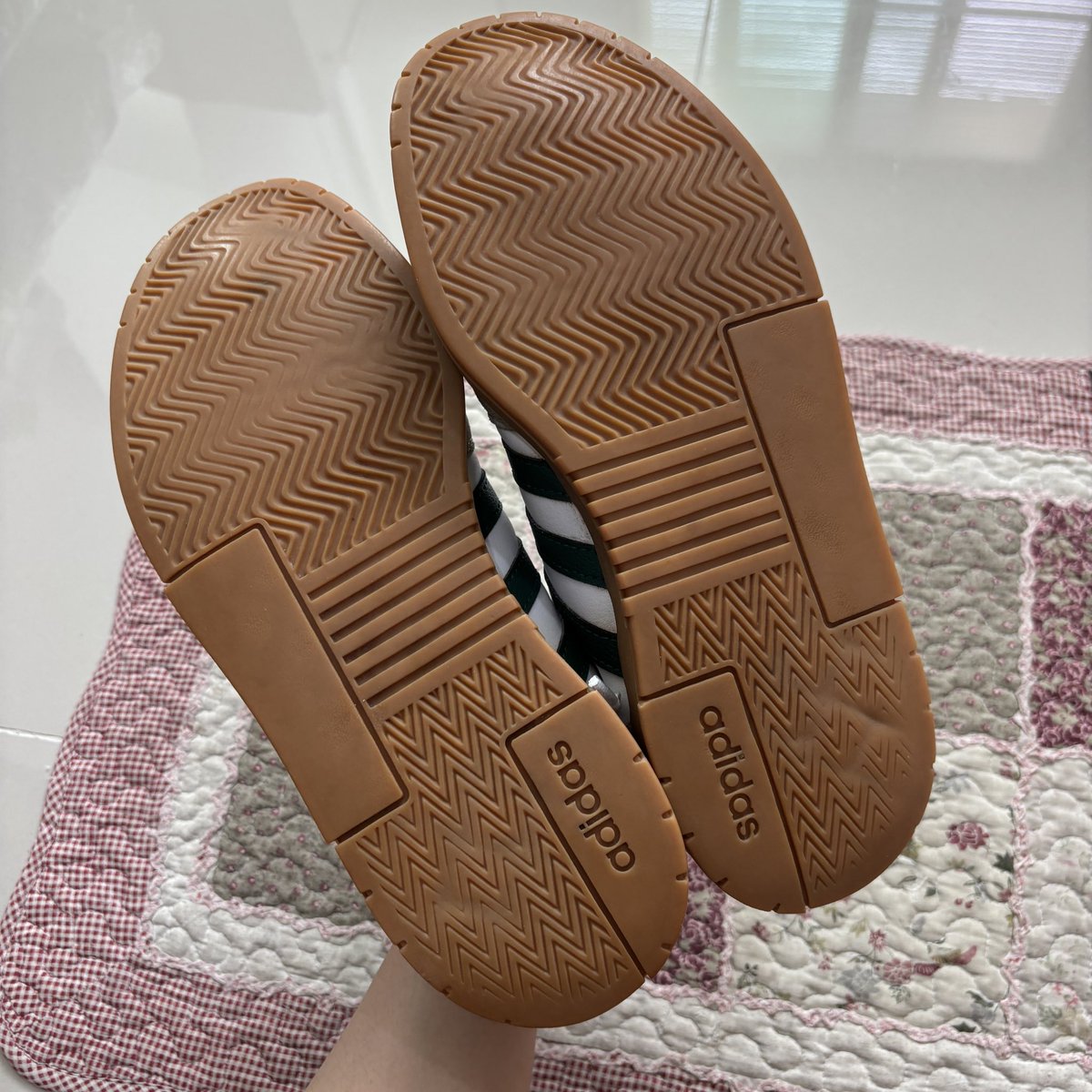 2. Adidas Neo Gradas แท้
Size : 40 (25cm) 
Price : 415฿ ส่งฟรี🚚🍄 
โดยรวมสภาพดี มีร่องรอยการใช้งานนะคะ ซอฟเดิมพื้นเต็ม
#ส่งต่อ #ส่งต่อรองเท้า #ส่งต่อรองเท้ามือสอง #รองเท้ามือสอง #รองเท้ามือสองของแท้