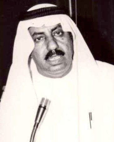 خالص التعازي والمواساه لأسرة المرحوم العم سعد فلاح الطامي

الذي وافته المنية بعد رحلة عطاء حافلة بالإنجازات والعطاء الوطني وترك بصمات واضحة في مسيرة العمل البرلماني

عرف الفقيد رحمه الله بمواقفه الوطنية الثابتة واستقلالية قراراته السياسية، وكان أحد أبرز رموز الكتلة الوطنية في