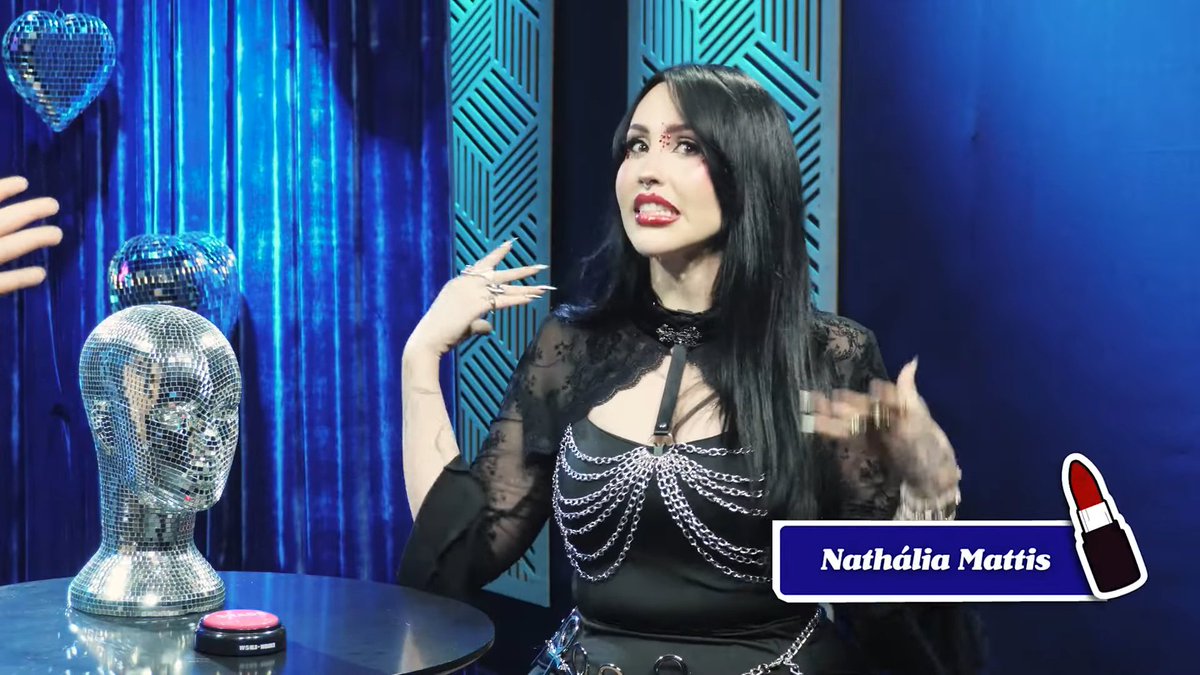 A NOSSA BRUXA DO COVENNNN  &lt;3 #corridadasblogueiras7 #corridadasblogueiras #THEREALNESSSTOP <a href="/ADaCotaMonteiro/">DaCota Monteiro</a> <a href="/NathaliaMattis/">Nathália Mattis 🦇</a>