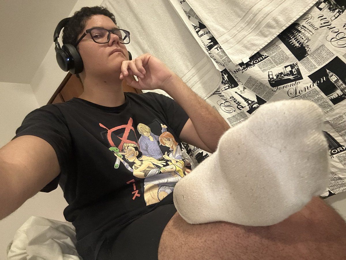 0boyfeet's tweet photo. 👃🏻👅 https://t.co/K02KbSpGya