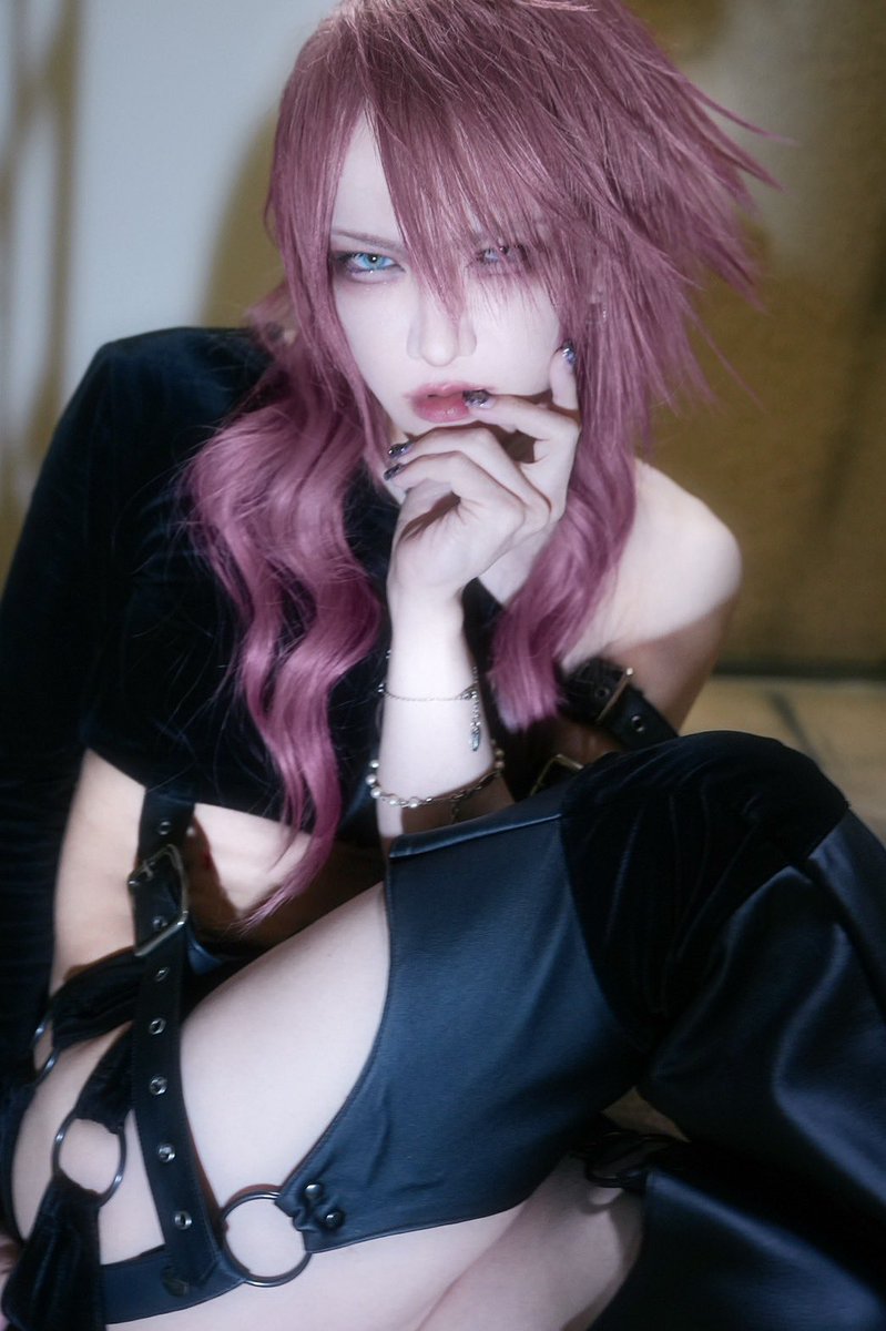 Sena_JILUKA's tweet photo. 貪欲だから全て欲しくなる。
次はツアーファイナル🫦 https://t.co/bzGFgsBGc0