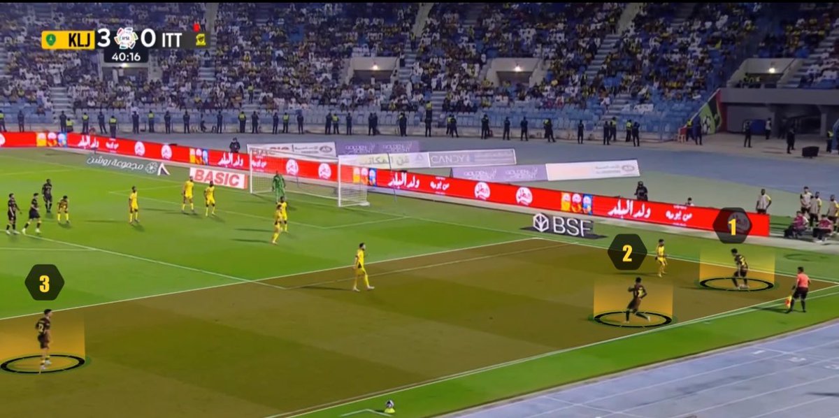 عُـبد tweet media