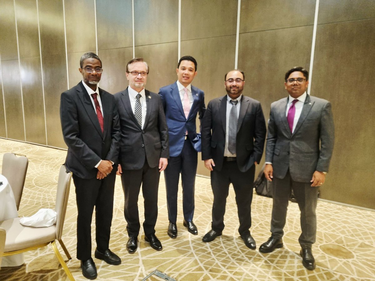 Jachattha's tweet image. Regulators meet in #Muscat 🇴🇲 for #IslamicFinance at the 66th Meeting of the #TechnicalCommittee of the Islamic Financial Services Board (IFSB) held today, Chaired by Mr Saud Al Busaidi from the Central Bank of Oman (#CBO). 

A very productive technical #deliberations for…