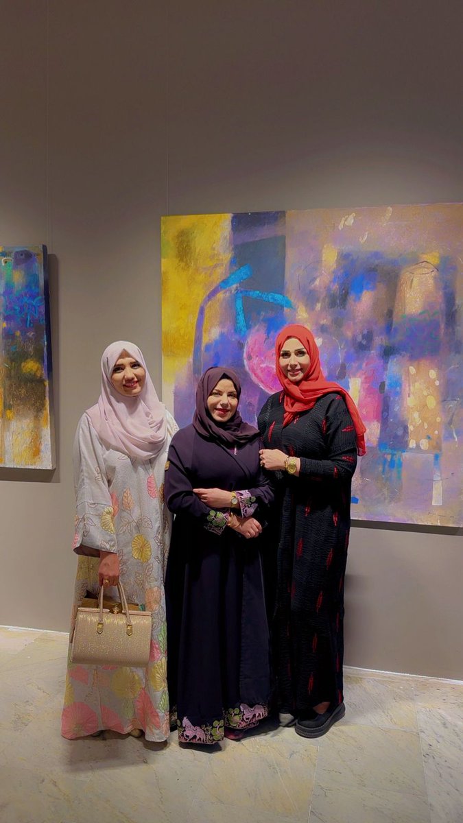 Maysam3Maysam's tweet photo. برفقة الفن تهفو أطياف الجمال وتزهو💜
من حفل افتتاح معرض #احتواء
للفنان التشكيلي العراقي #مازن_أحمد
شكرًا للفنانة الجميلة @Mahdih_ALtalib
بروحها البهيّة على كرم الدعوة
يستمر المعرض من 3 -9 نوفمبر
(5-10)مساء
#جاليري_مهد
مجمع الموسى التجاري
العليا_الرياض https://t.co/7acRfI77rL