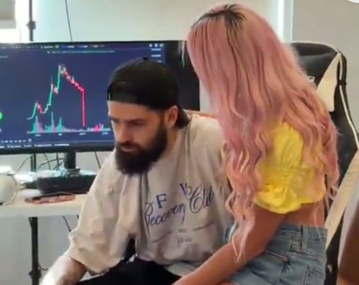 😅naona kidungize mahali.