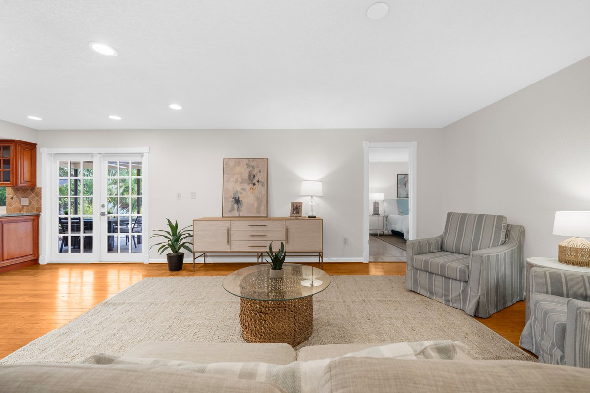 Fotorealism2's tweet photo. We are fotorealism24 team providing all services:
- Photo and video editing
- Day to Dusk
- Virtual staging
- Floorplan
- Rendering
- Item removal and so on
 Free tests for photos and day to dusk available
 DM or contact via 
email: fotorealism24@gmail.com 

whatup +84 845136999 https://t.co/KHqkYAk9T6