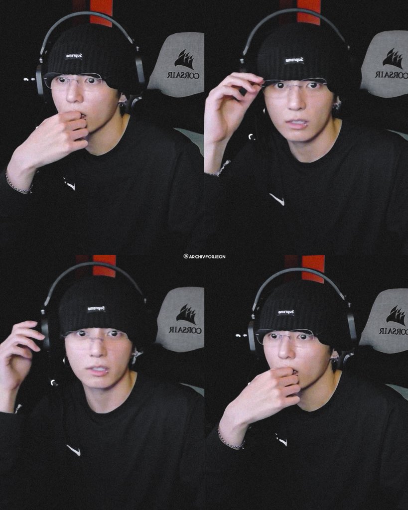 jungkook tweet media