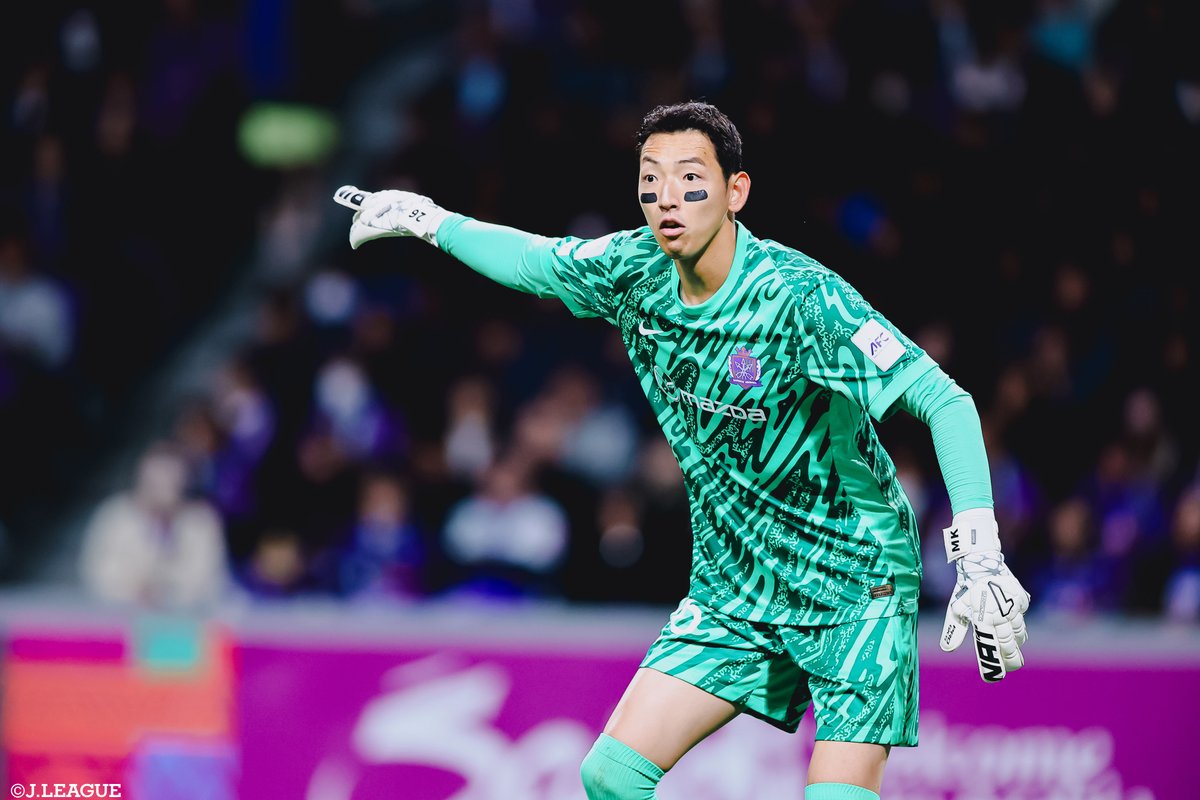 退場者を出しながらも、リードを守りきり広島が今大会2勝目をあげる