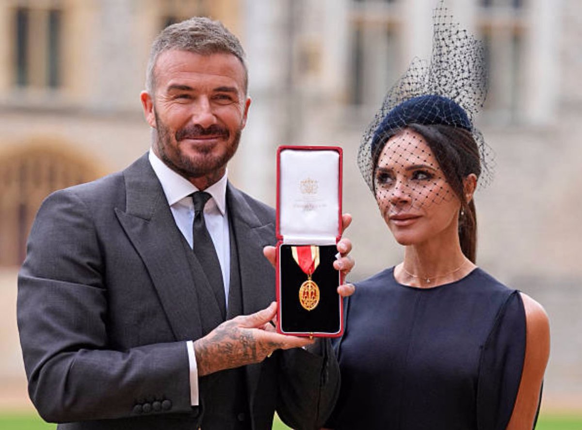 You can see the happiness radiating from his face. 

Sir David Beckham and Lady Beckham ❤️