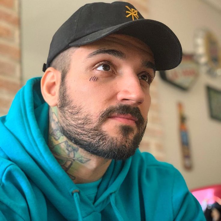 MatheusLui85929's tweet photo. O brTT agora tá na vibe do MINECRAFT!

Pra quem não conhece, ele é um dos maiores nomes do LoL BR e tem streamando na Kick.

Começou uma série nova incrível chamada Rancho Gamer,  já tem 3 episódios!

Vou começar a divulgar os vídeos aqui, então fica de olho aqui. https://t.co/wPGR9ybAAv