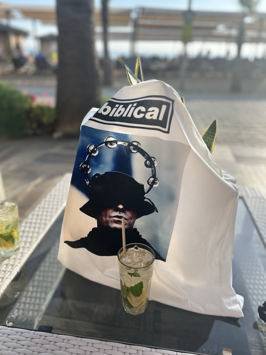 silk72's tweet photo. Biblical Belek 🇹🇷@liamgallagher @AFSilky https://t.co/VeoGBfrZ2A