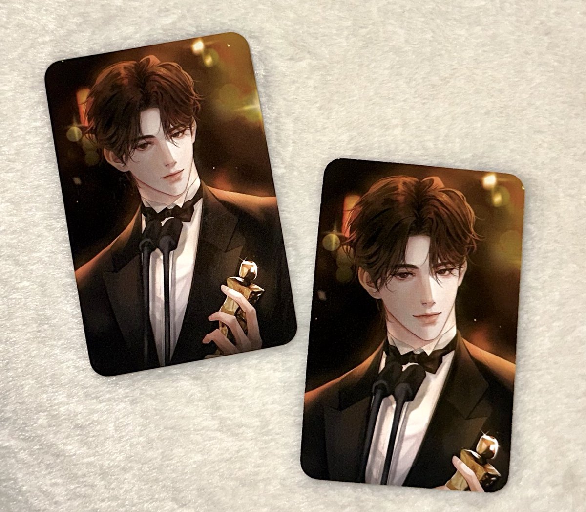 포카 너무 잘나왔다...
근데 수량 체크 잘못했나봐요 400장 정도 온듯..