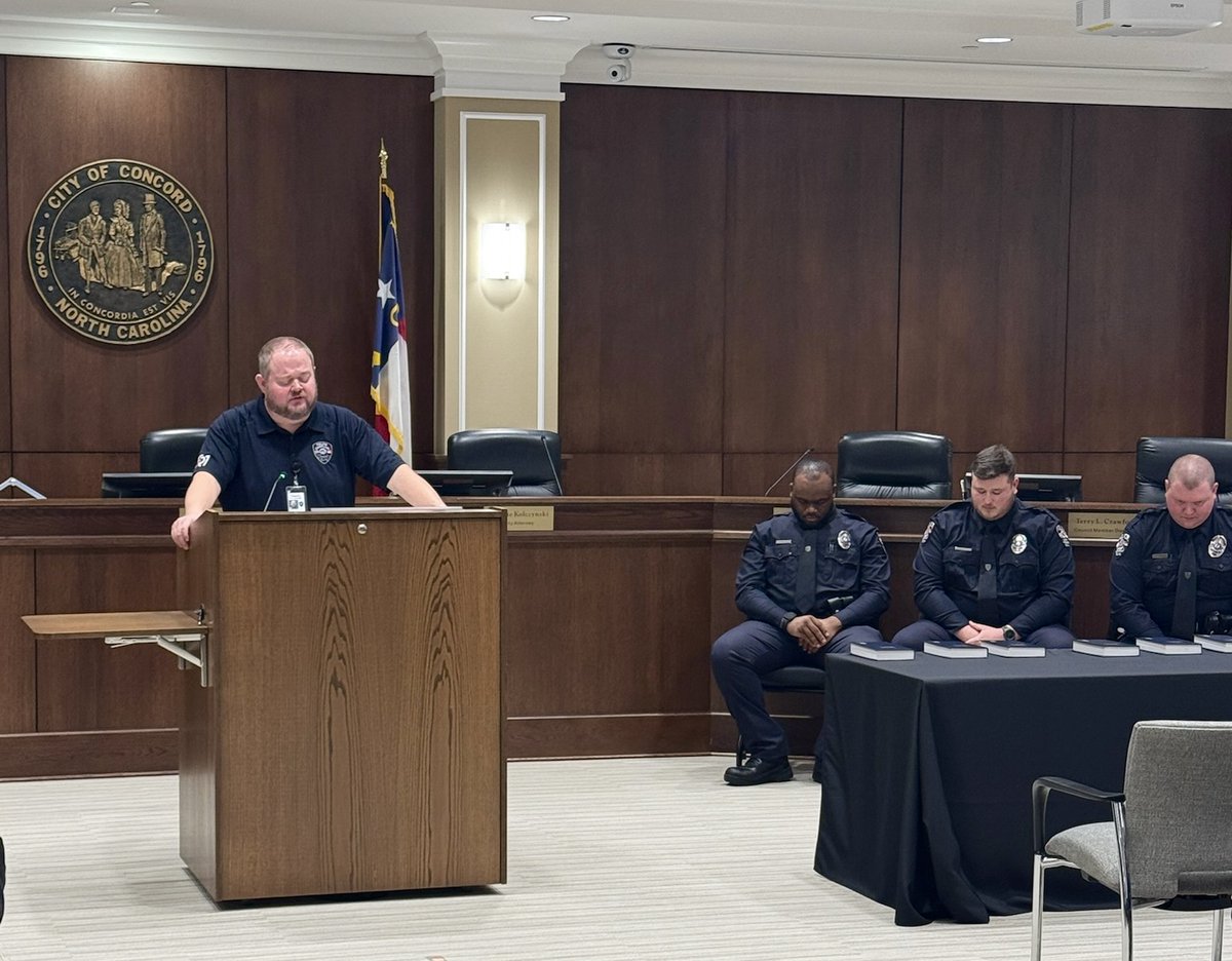 We are always grateful for the opportunity to begin these special ceremonies in prayer, inviting God’s presence and blessing over those stepping into new roles of service! 🚔

Chaplain Stinson giving the invocation for a promotional and swearing-in ceremony at Concord PD 🙏🏼