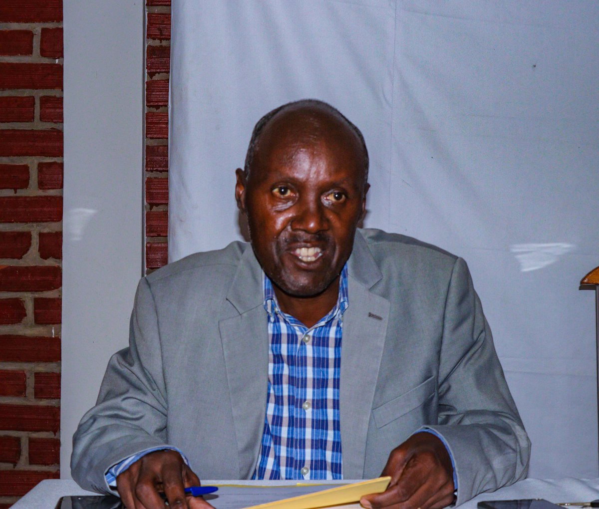 Gitega's tweet image. Ce mardi à @Gitega, l’#IFDC organise un atelier provincial à l'intention des autorités locales des régions d’intervention des programmes #PAGRIS &amp;amp; #PSSD pr présenter les approches des projets, partager les résultats&amp;amp; renforcer la pérennisation &amp;amp; l’appropriation locale des acquis.