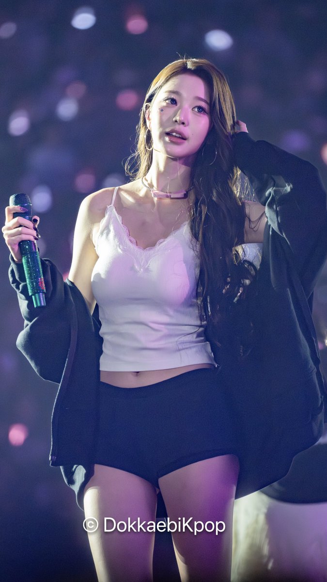 JANG WONYOUNG?!?! 🫠