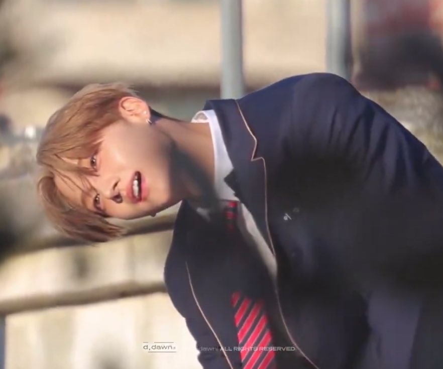 금발교복 이상원 존나날티남ㅆㅂ
아아….. 남자가왜이래