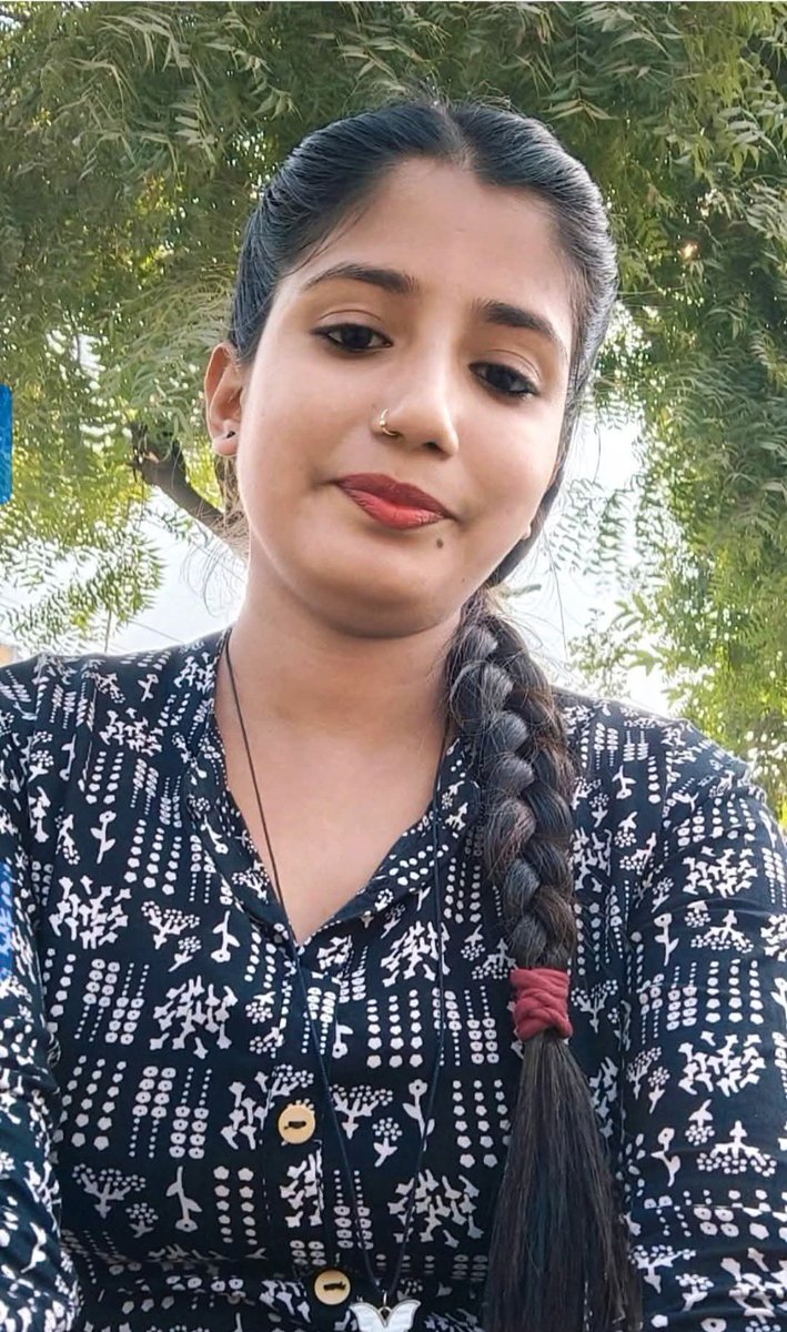 madhuji458001's tweet photo. मुझमें कुछ खास नहीं, बस तेरा असर है 💋"
.
.
.
#RomanticMood #YouAndMe #LoveEffect https://t.co/6mQct9LcZN