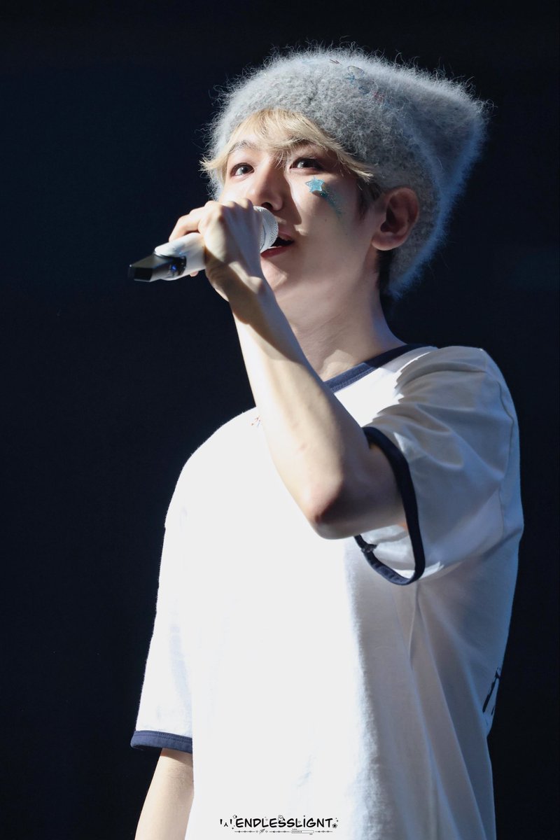 EndlessLight_BH's tweet photo. <Reverie> in Kobe
251013

부드럽🐰
#边伯贤 #백현 #BAEKHYUN #ベッキョン 
@B_hundred_Hyun https://t.co/Qbi5qyKx1h
