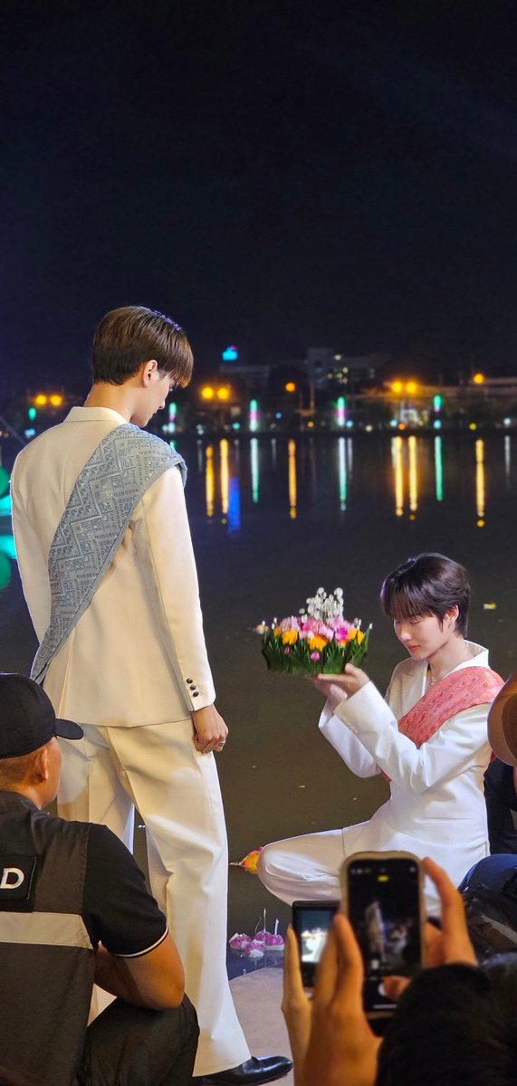 ku อยู่ตรงนี้ มันขออะไร