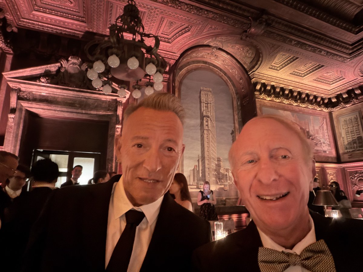 Howard L Morgan tweet media