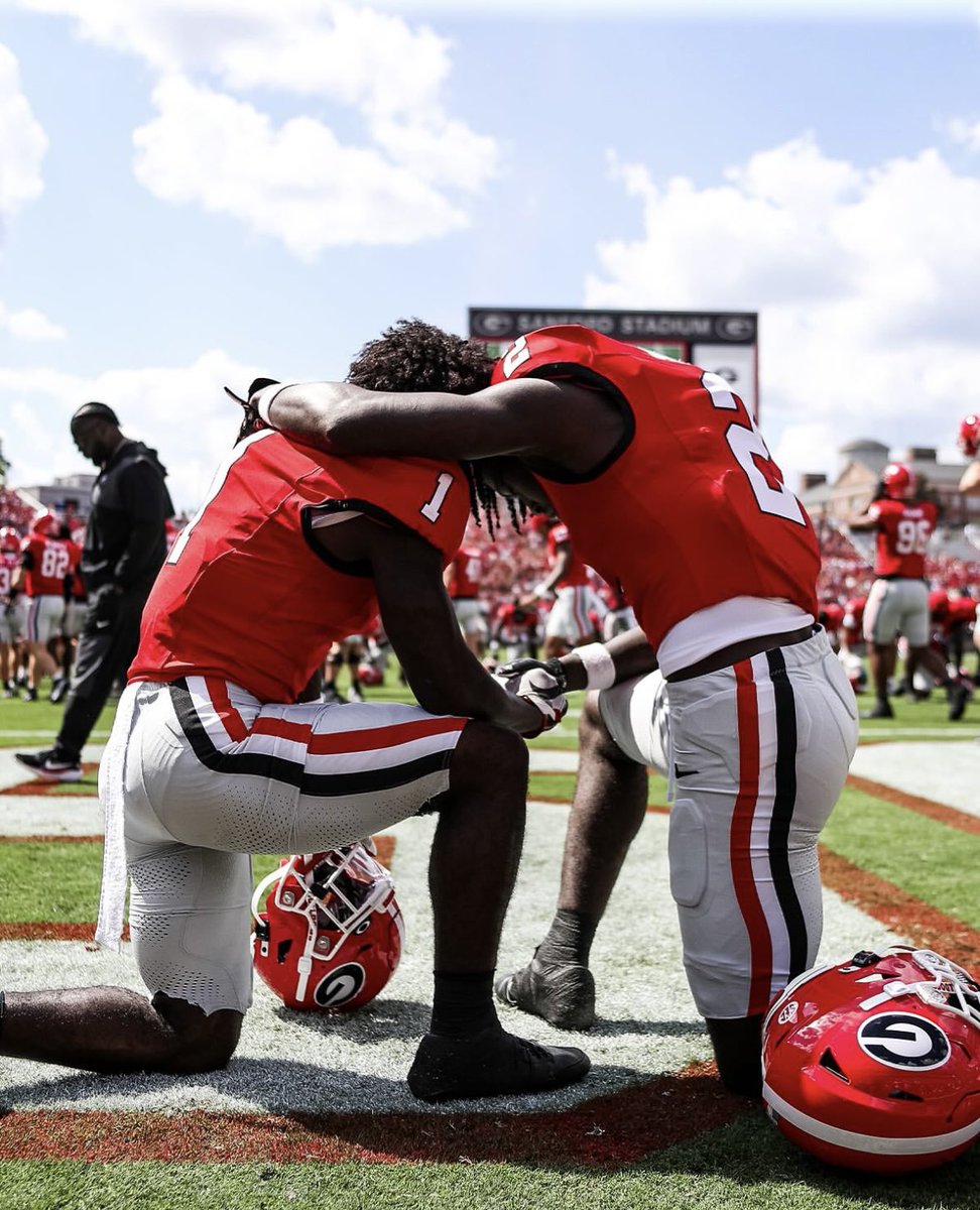 UGAFanatic0's tweet image. Brothers who grind together, rise together. #GoDawgs